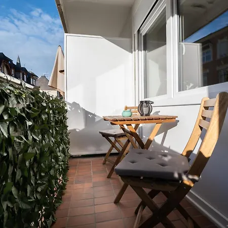 City-apartment Mit Parkplatz, Balkon Und Kueche * Trèves