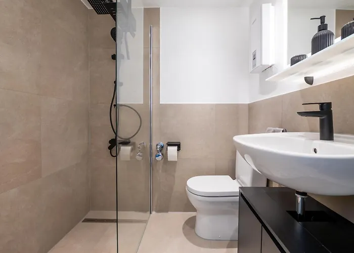 City-apartment Mit Parkplatz, Balkon Und Kueche * Trier