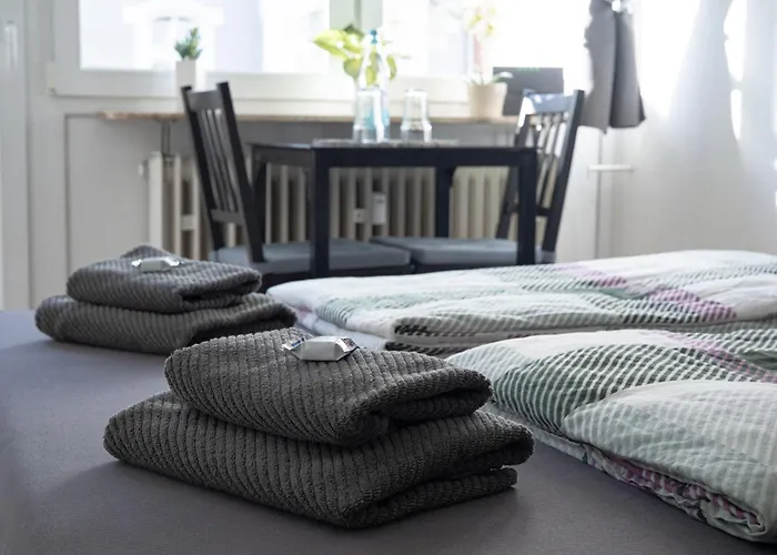 Appartement City-apartment Mit Parkplatz, Balkon Und Kueche Trier