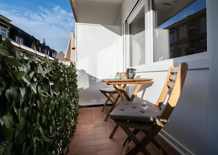 City-apartment Mit Parkplatz, Balkon Und Kueche * Trier